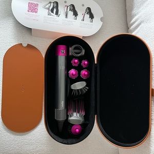 Brand new Dyson air wrap